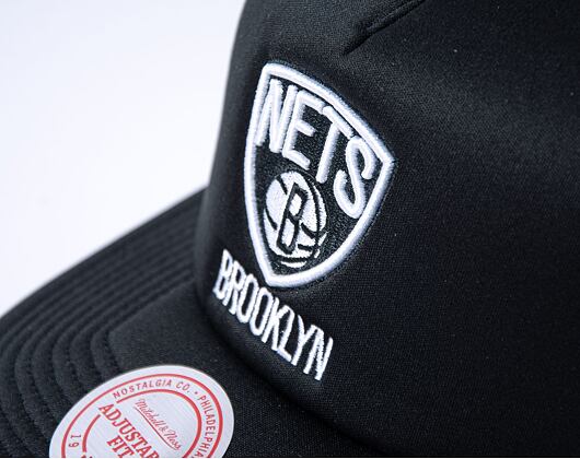 Kšiltovka Mitchell & Ness Off The Backboard Trucker Brooklyn Nets Black / White