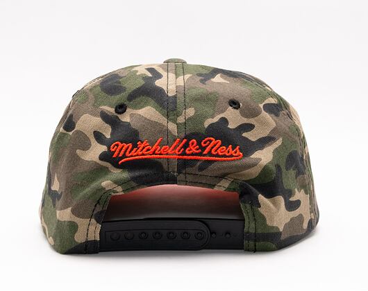 Kšiltovka Mitchell & Ness NEON CAMO POP SNAPBACK Milwaukee Bucks Camo