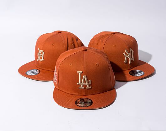 Kšiltovka New Era 9FIFTY MLB Side Patch Los Angeles Dodgers Redwood / Oat Milk