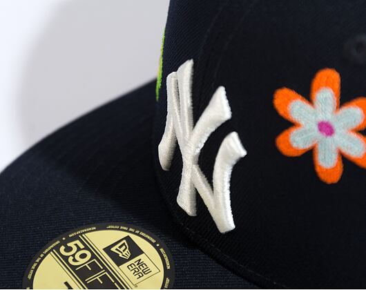 Kšiltovka New Era 59FIFTY MLB Floral New York Yankees Navy