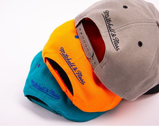 Kšiltovka Mitchell & Ness NBA Breakthrough Snapback Hwc Charlotte Hornets Teal