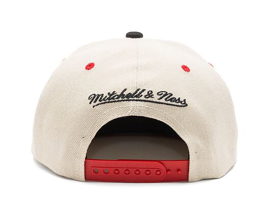 Kšiltovka Mitchell & Ness NBA Pop Panel Snapback Chicago Bulls Off White / Black