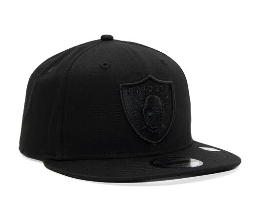 Kšiltovka New Era 9FIFTY NFL Black on Black Las Vegas Raiders Snapback