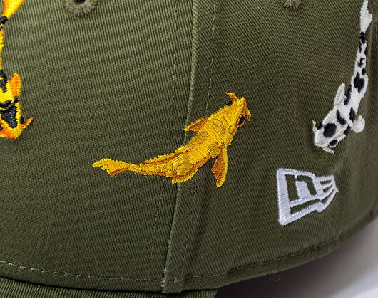 Kšiltovka New Era 9FORTY MLB Koi Fish Chicago White Sox New Olive / Optic White