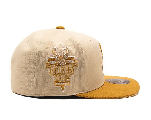 Kšiltovka Mitchell & Ness NBA Milwaukee Bucks Sandman Fitted HWC off white