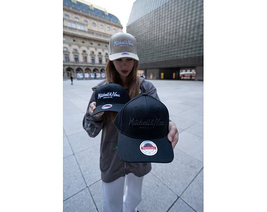 Kšiltovka Mitchell & Ness Pinscript Logo Classic Red Branded Black