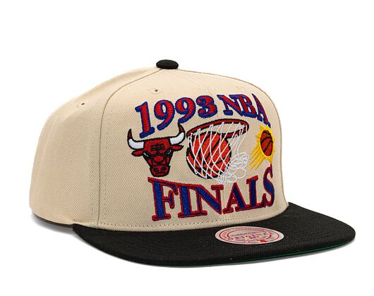 Kšiltovka Mitchell & Ness Nba Finals Remix Snapback Finals Bulls Vs. Suns Off White