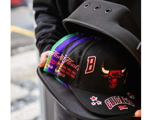 Kšiltovka Mitchell & Ness All Out Snapback NBA CHICAGO BULLS Black