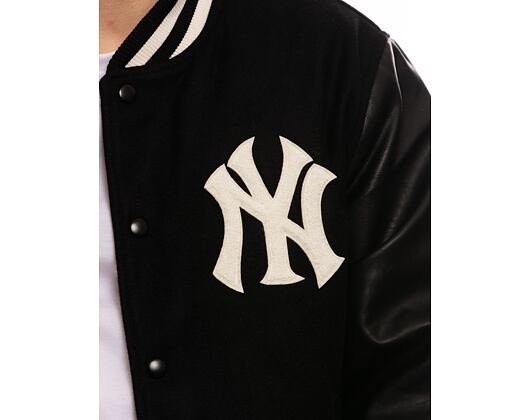 Bunda New Era MLB World Series Varsity Jacket New York Yankees Black / Off White
