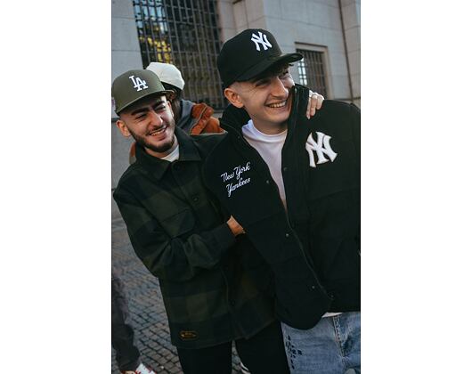 Bunda New Era - Cord Puffer - NY Yankees - Black / White