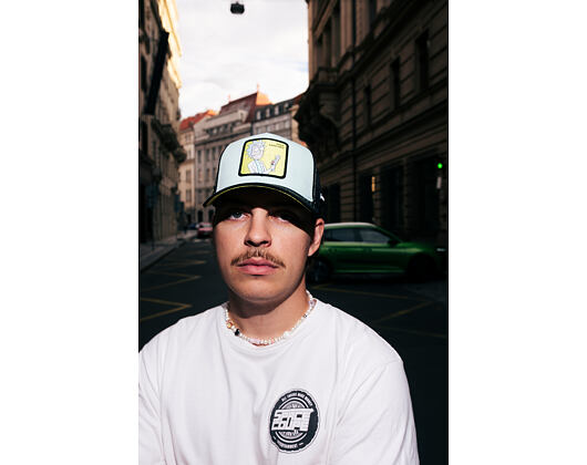 Kšiltovka Capslab - Rick and Morty trucker