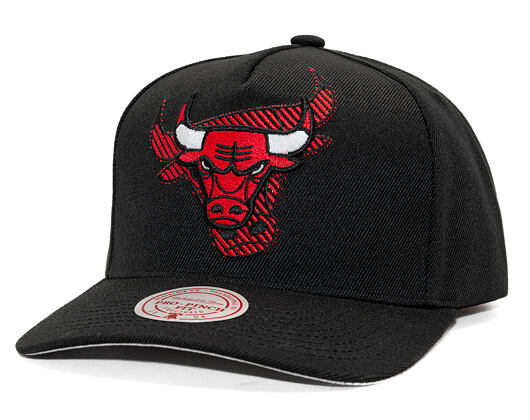 Kšiltovka Mitchell & Ness - NBA Tilted Pro Snapback - Chicago Bulls - Black