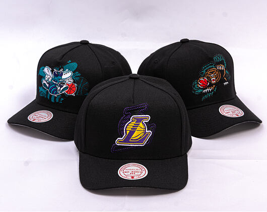 Kšiltovka Mitchell & Ness - NBA Tilted Pro Snapback - Los Angeles Lakers - Black