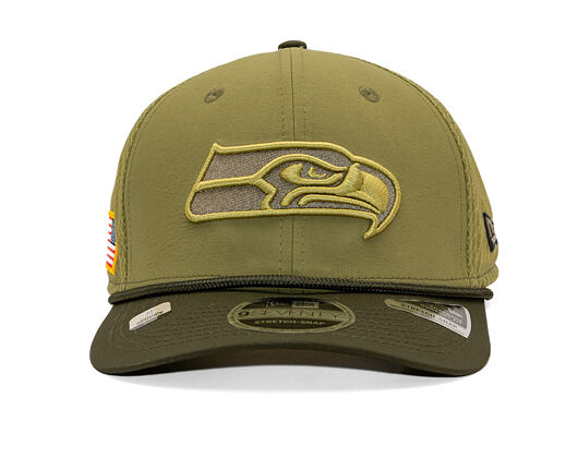 Kšiltovka New Era - NFL25 "Salute to Service" - 9SEVENTY Stretch-Snap - Seattle Seahawks