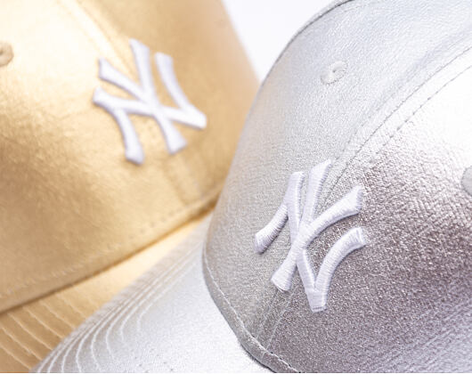 Dámská Kšiltovka New Era - MLB Metallic 9FORTY - NY Yankees - Silver