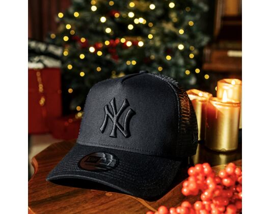 Kšiltovka New Era - MLB Clean Trucker 9FORTY Trucker - NY Yankees - Black