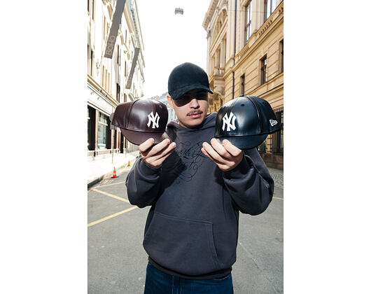 Kšiltovka New Era - MLB IMAGE DROP - Leather 9FORTY M-CROWN - NY Yankees - Brown