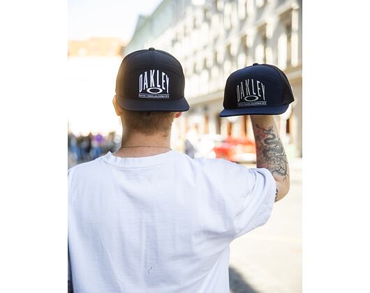 Kšiltovka Oakley -  Fhr Trucker Hat - Pitch Black