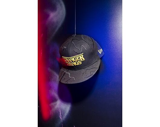 Kšiltovka New Era - All Over Vines 59FIFTY - Stranger Things - Black