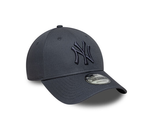 Kšiltovka New Era - MLB League Essential 9FORTY - NY Yankees - Dark Concrete