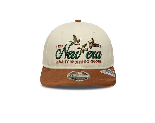 Kšiltovka New Era - Branded Suede Pre-Curved 9FIFTY - Cream / Deep Auburn