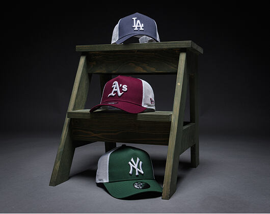 Kšiltovka New Era - MLB Essential 9FORTY A-Frame Trucker - Oakland Athletics - Burgundy