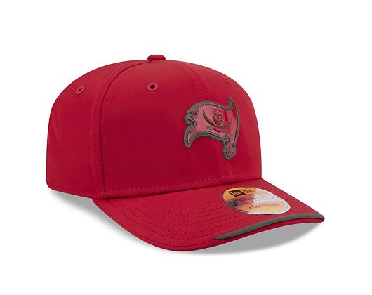 Kšiltovka New Era - NFL 2026 Sideline 9SEVENTY Stretch-Snap - Tampa Bay Buccaneers - Team Color