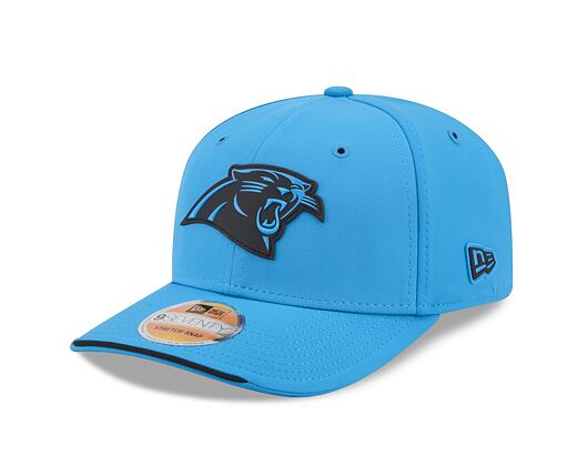 Kšiltovka New Era - NFL 2026 Sideline 9SEVENTY Stretch-Snap - Carolina Panthers - Team Color
