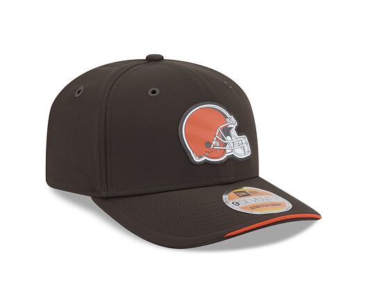 Kšiltovka New Era - NFL 2026 Sideline 9SEVENTY Stretch-Snap - Cleveland Browns - Team Color