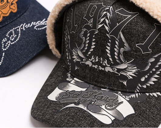 Kšiltovka Ed Hardy - Unisex 1971 Eagle Acid Wash 5 Panel Trapper Cap - Black