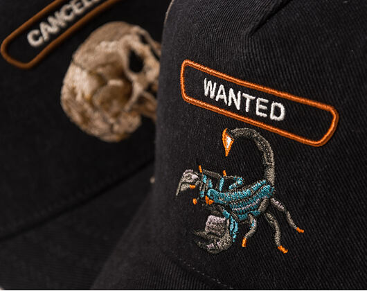 Kšiltovka Goorin - Wanted Denim Rocker - Scorpion - Black Denim