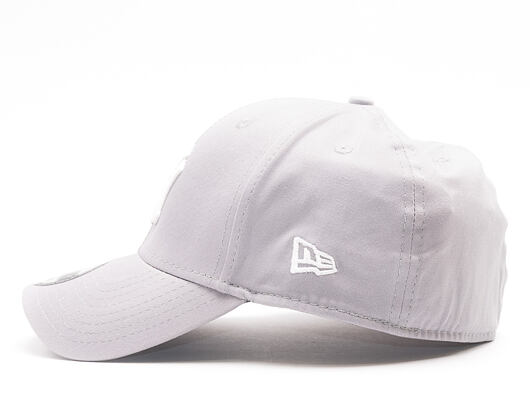 Kšiltovka New Era - MLB Essential 39THIRTY - NY Yankees - Grey / White