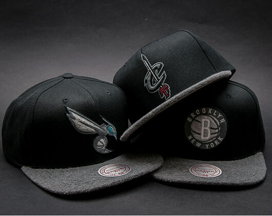 Kšiltovka Mitchell & Ness Fuzz 2 Tone Cleveland Cavaliers Black/Grey Heather Snapback