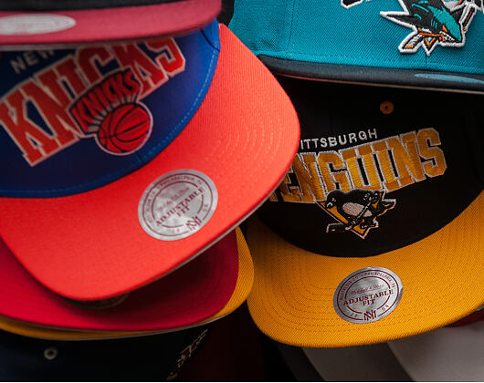 Kšiltovka Mitchell & Ness Team Arch San Jose Sharks Teal/Black Snapback