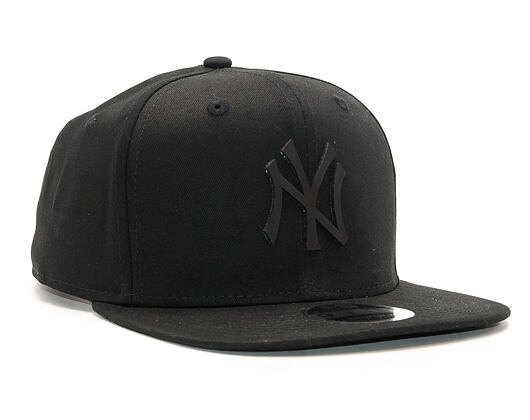Kšiltovka New Era Rubber Badge New York Yankees 9FIFTY Black/Black Snapback