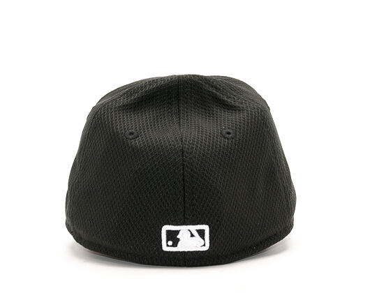 Dětská Kšiltovka New Era Diamond Era Essential Jr New York Yankees 39THIRTY Toddler/Child Black