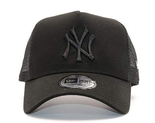 Kšiltovka New Era League Essential Trucker New York Yankees 9FORTY Black/Black Snapback