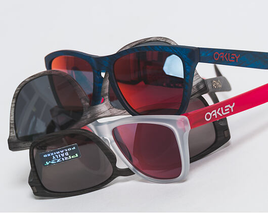 Sluneční Brýle Oakley Frogskins Matte Blue Woodgrain/Torch Iridium OO9013-B555