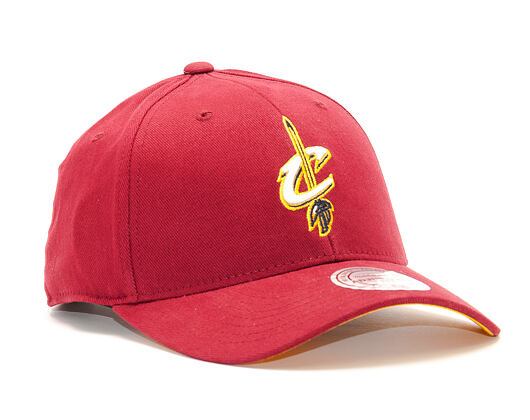 Kšiltovka Mitchell & Ness Flexfit 110 Flex-Snap Low Pro Cleveland Cavaliers Burgundy/Yellow Snapback