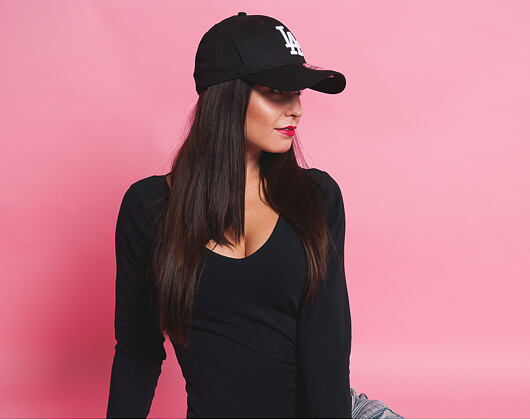 Kšiltovka New Era 39THIRTY MLB League Essential Los Angeles Dodgers - Black / White