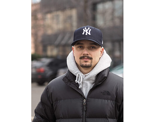 Kšiltovka New Era Authentic Perfomance New York Yankees 59FIFTY Team Color