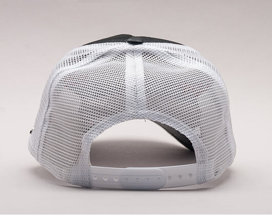 Dámská Kšiltovka New Era Premium Trucker 9FORTY Black/Silver Wing Snapback