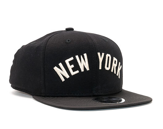 Kšiltovka New Era The Lounge New York Yankees 9FIFTY Black/White Snapback