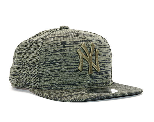 Kšiltovka New Era Engineered Fit New York Yankees 9FIFTY New Olive/Rifle Green/Black Snapback