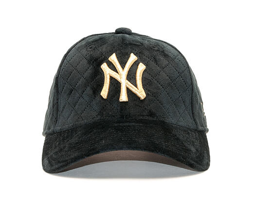 Dámská Kšiltovka New Era 9FORTY New York Yankees Winter Pack WMNS Black/Gold Strapback