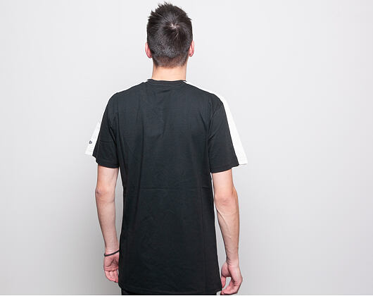 Triko New Era Arch Wordmark Chicago Bulls Black
