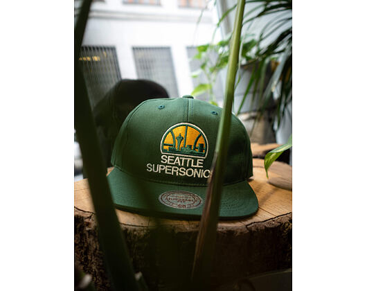 Kšiltovka Mitchell & Ness Seattle Supersonics 462 Team Logo Deadstock Throwback