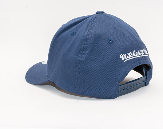 Kšiltovka Mitchell & Ness Duke Blue Devils 653 Monochrome 110
