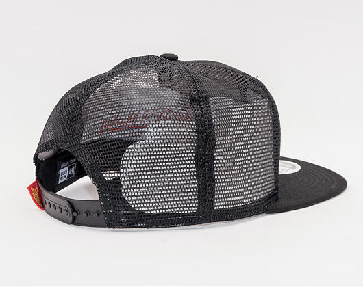 Kšiltovka New Era 9FIFTY Looney Tunes Chase Bugs Bunny Snapback Black