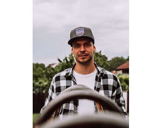 Kšiltovka New Era 9FIFTY Sacramento Kings Team